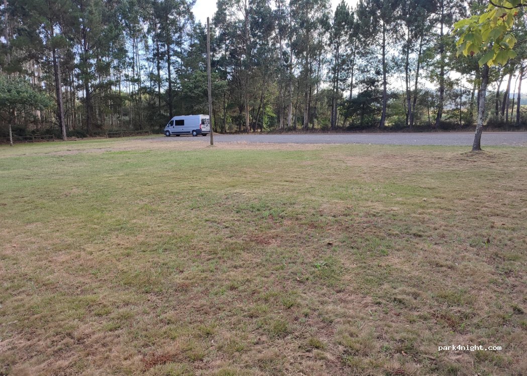 (15823) O Pino - 19 Lugar Brea — foto