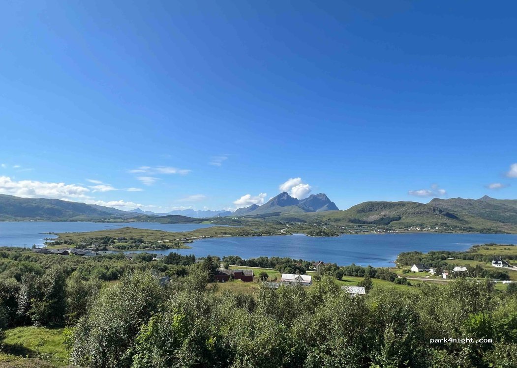 (8360) Vestvågøy - 145 E10 — foto 2