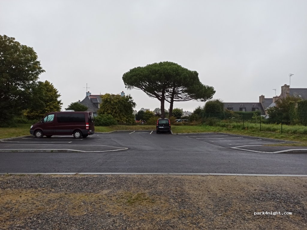 (22820) Plougrescant - 51 Hent Sant Gonéry — foto
