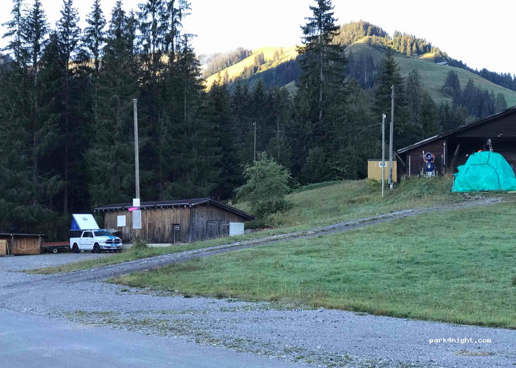 (3765) Oberwil im Simmental - 553 Rossberg-Höhe — foto