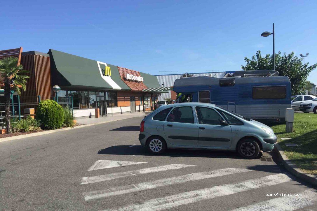 (31150) Fenouillet - 112 Route de Paris — foto