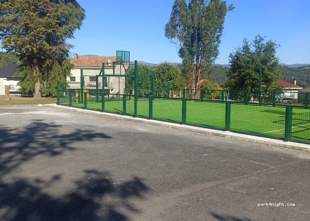 (32870) Lobios - 9 Estrada de Portugal — foto