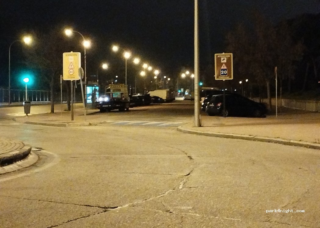 (28026) Madrid - 83 Avenida de Rafaela Ybarra — foto 4