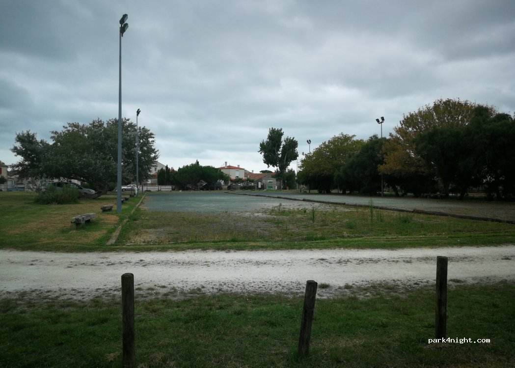 (17310) Saint-Pierre-d'Oléron - 23 Rue de la Maratte — foto 2