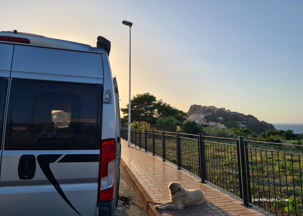 (07031) Castelsardo - Via Sedini — foto 5