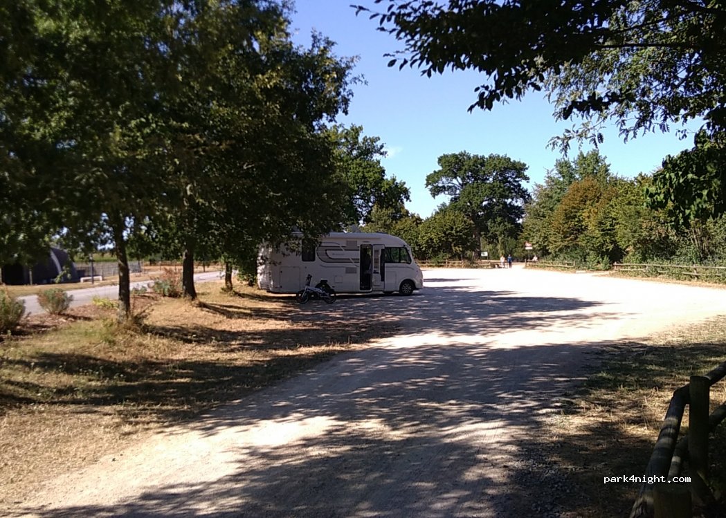 (35150) Janzé - 51 Rue Jean Marie Lacire — foto 2