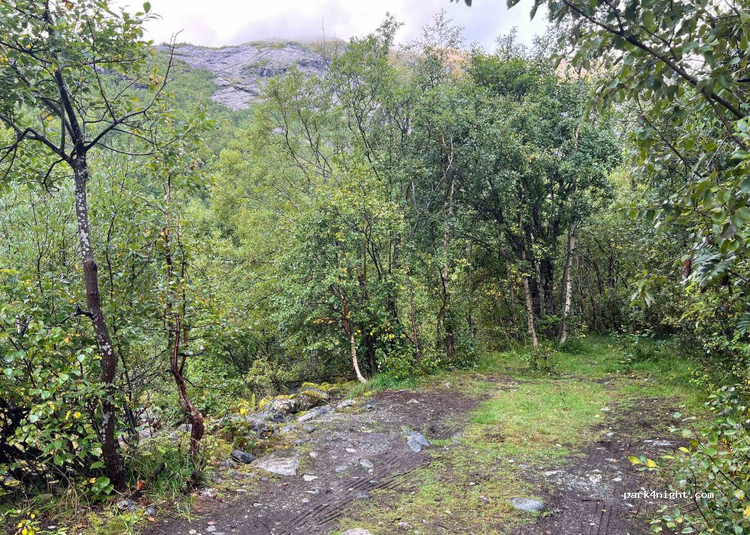 (6871) Jostedal - Unnamed Road — foto