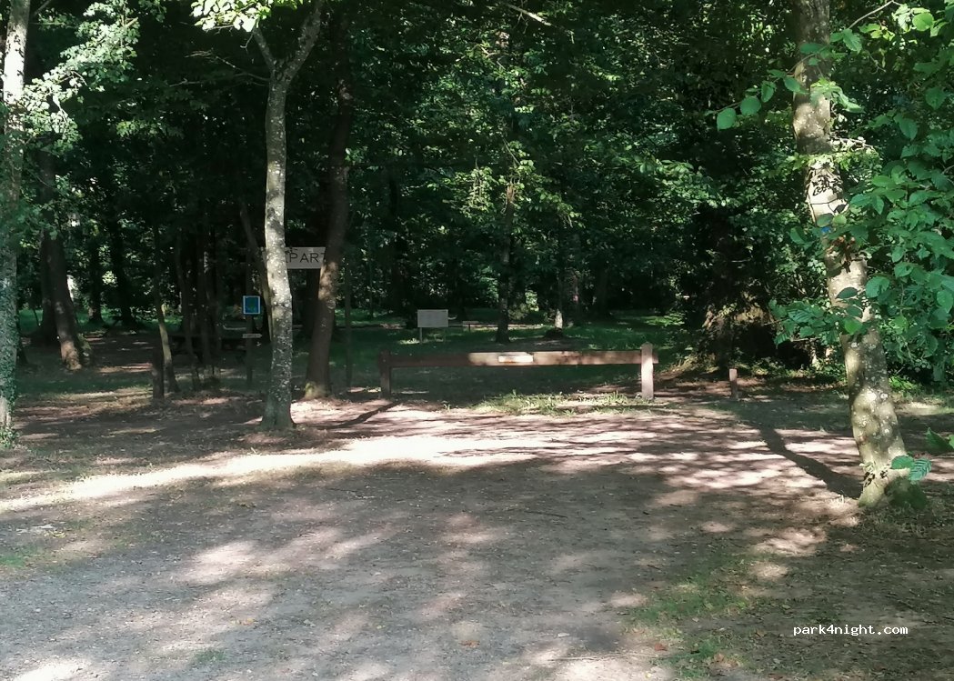 (72300) La Chapelle-d'Aligné - 210 Rouillon — foto