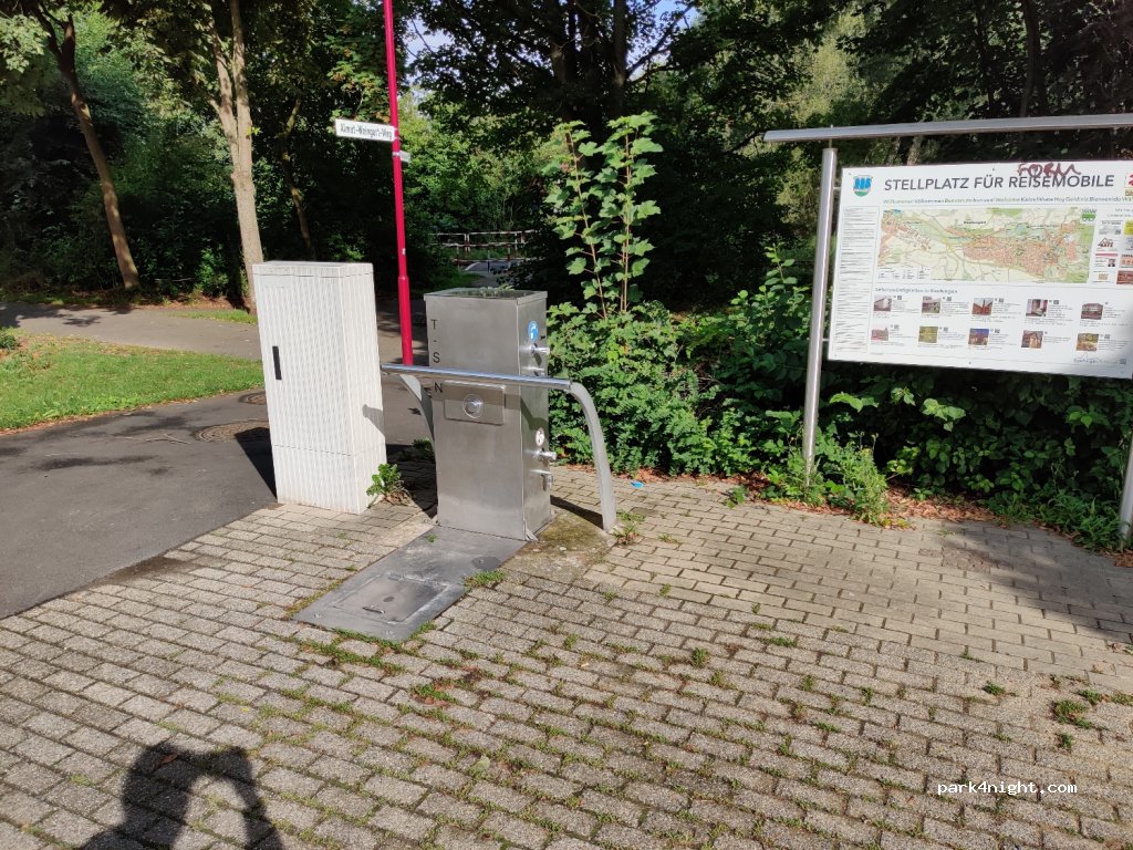 Wohnmobilstellplatz Kaufungen — foto 2