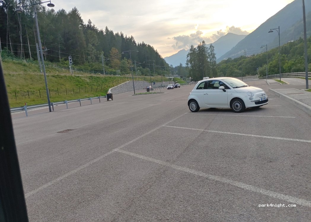 (38020) Marilleva - 2-8 Strada delle Giare — foto