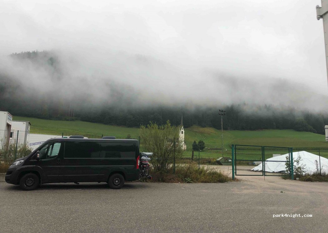 (39039) Niederdorf - 50 Handwerkerzone — foto