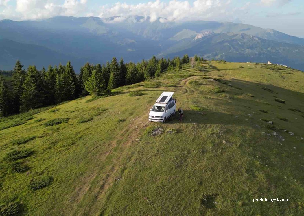 () Popova Shapkë - Unnamed Road — foto 3