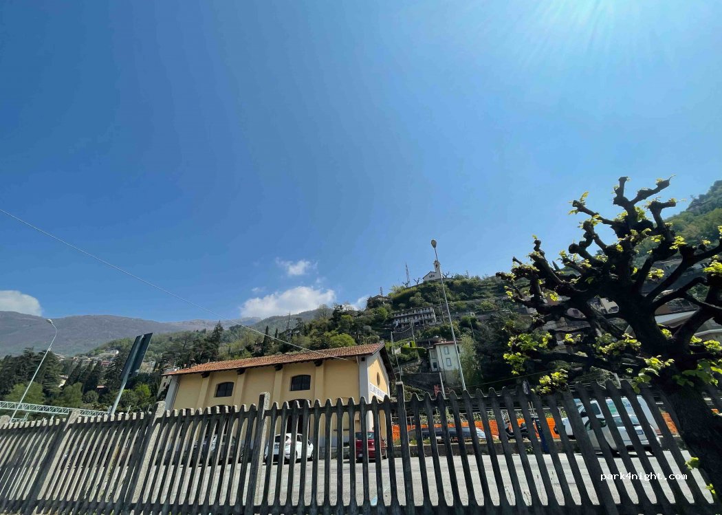 (23822) Bellano - 13-14 Via Taceno — foto