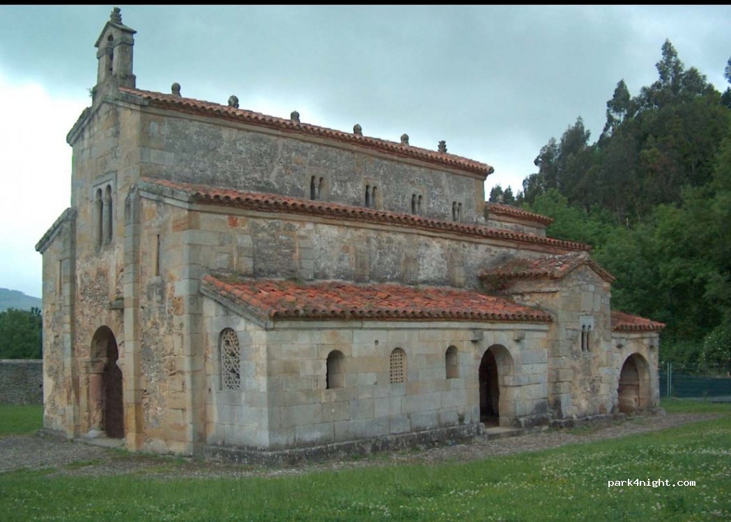 (33312) Villaviciosa - Unnamed Road — foto