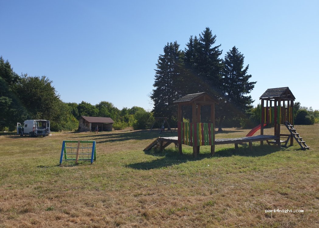 (9700) Shumen - Unnamed Road — foto