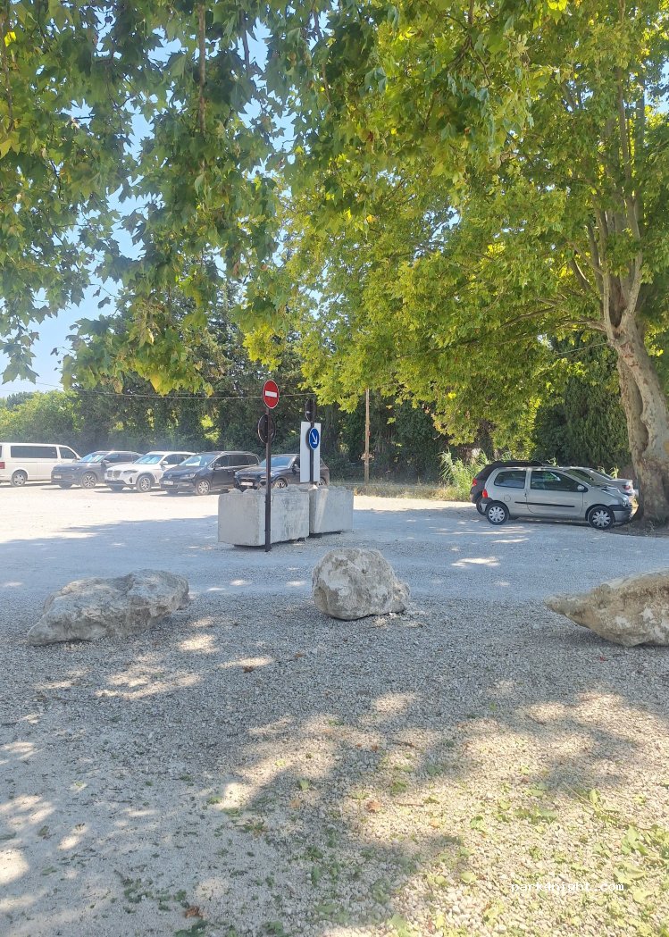 (84800) L'Isle-sur-la-Sorgue - 125 Chemin de Palerme — foto 4
