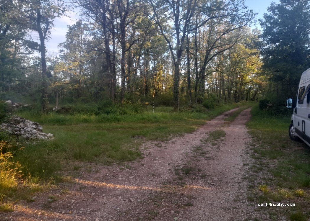 (46240) Montfaucon - Unnamed Road — foto 2