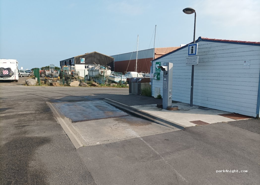 (85230) Bouin - Le Port du Bec — foto 2