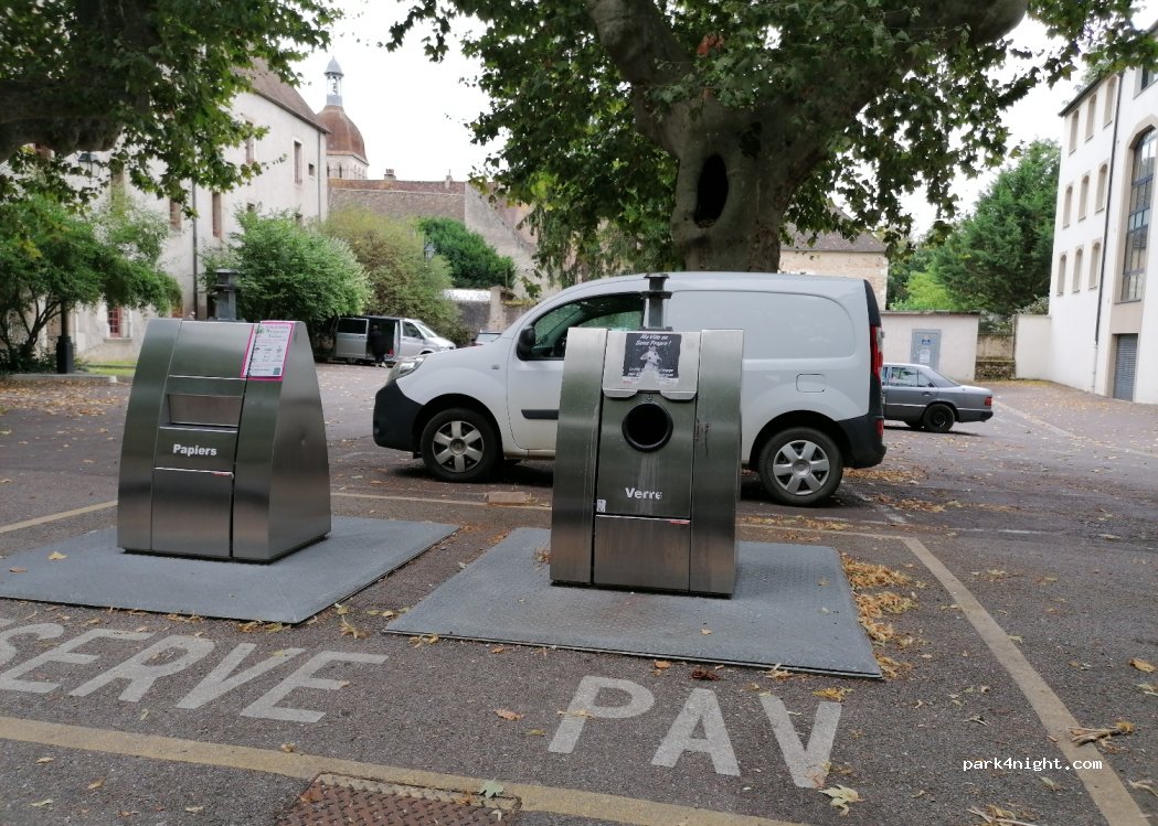 (21200) Beaune - 4 Rue du Rempart des Lions — foto 2