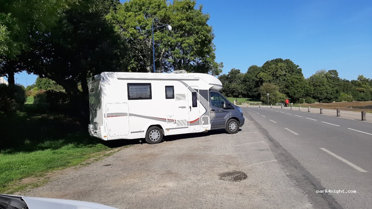 (29940) Fouesnant - 74 Route du Port — foto