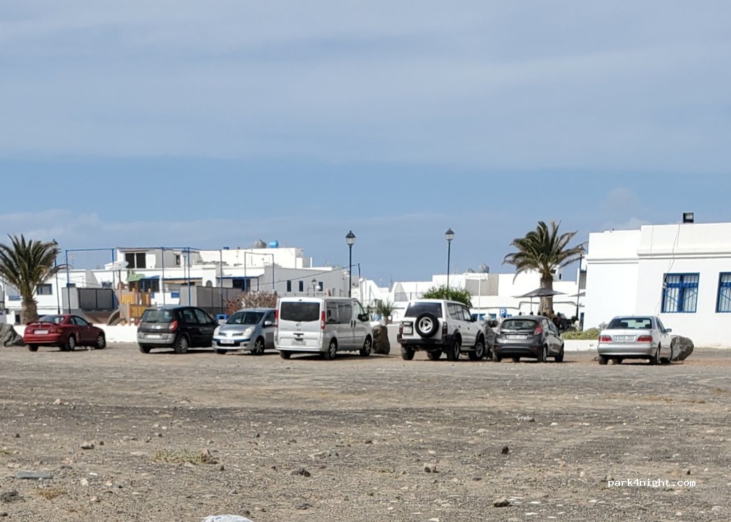 (35558) Caleta de Famara - 1 Calle Pasamano — foto 2