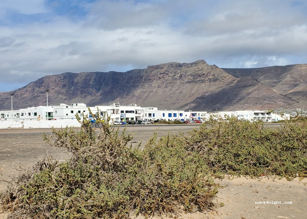 (35558) Caleta de Famara - 1 Calle Pasamano — foto 3