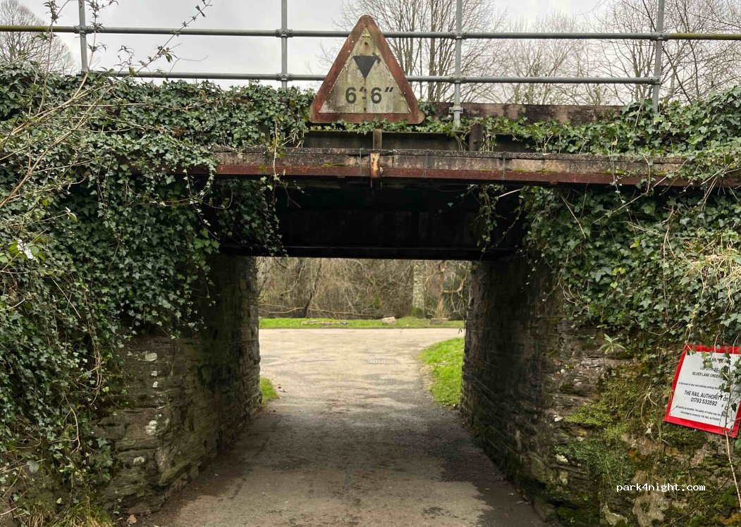 (PL22 0JP) Lostwithiel - — foto 2
