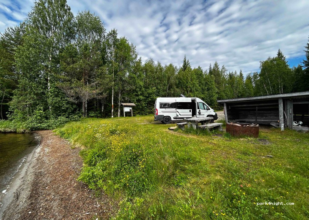 (870 33) Docksta - Unnamed Road — foto 4