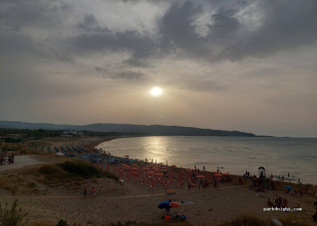 Camping Baia della Tufara Personnel — foto