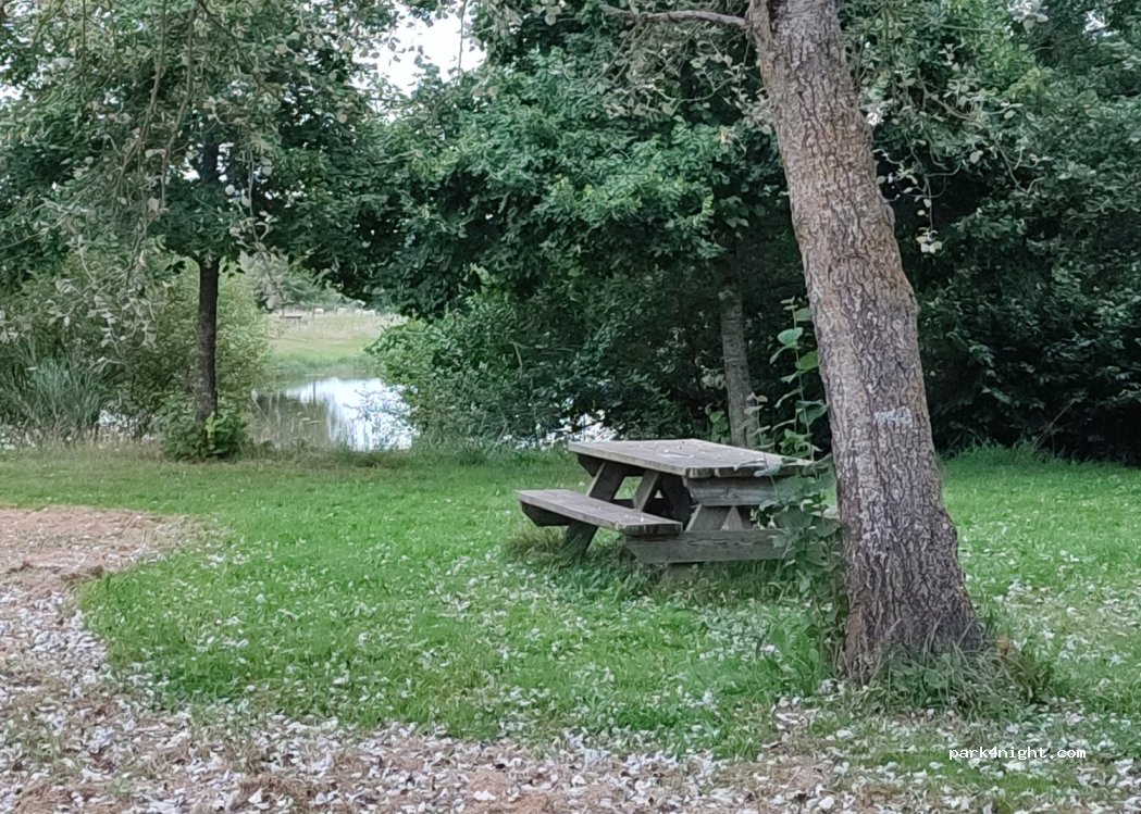 (63440) Saint-Hilaire-la-Croix - D406 — foto 2