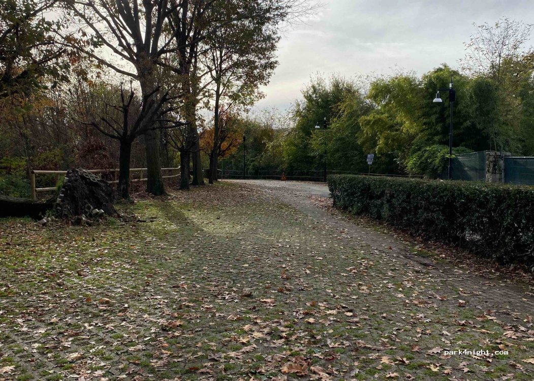 (21038) Lombardy - 19 Via Santa Caterina — foto
