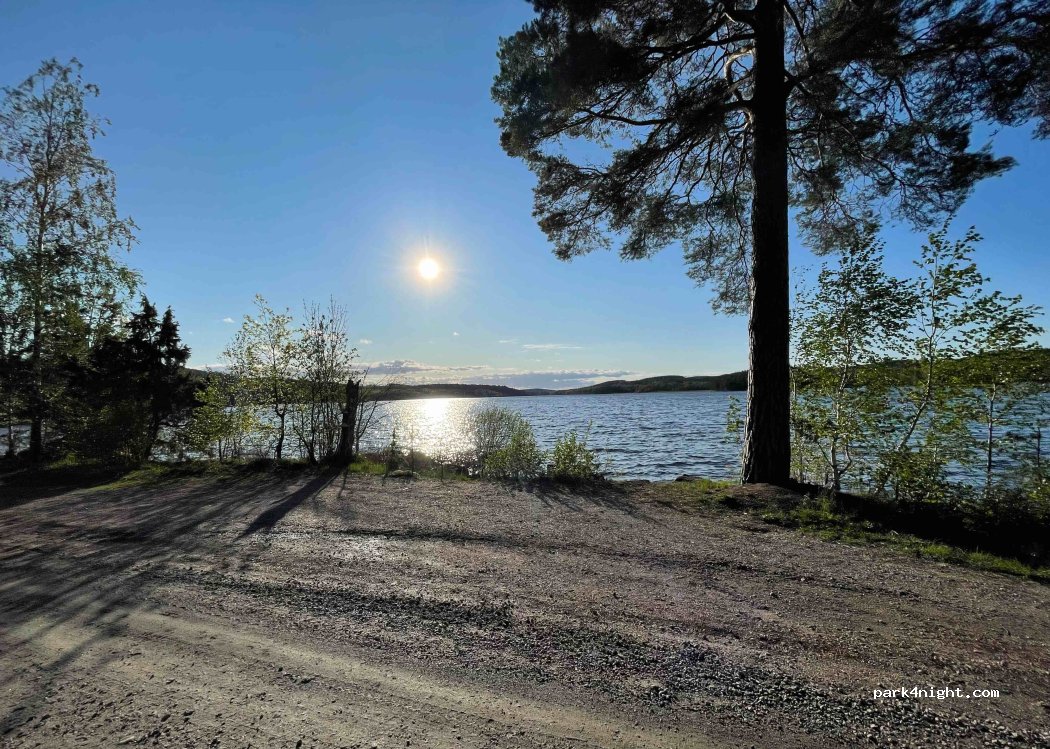 (590 39) Kisa - Unnamed Road — foto 2