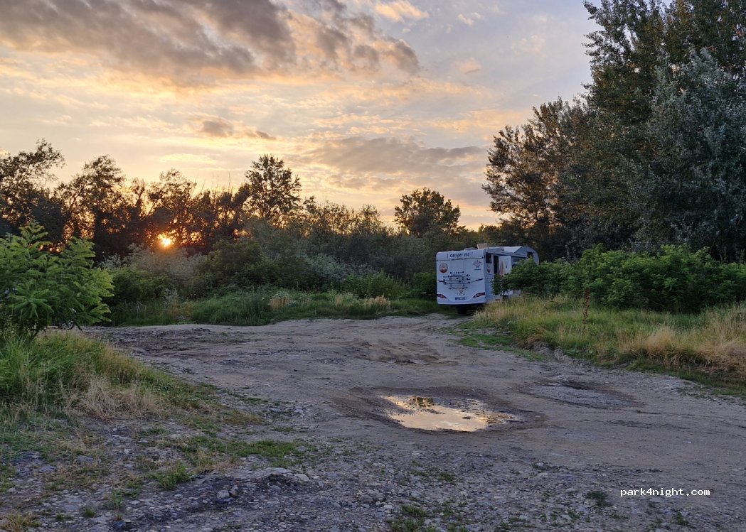 (7124) Starmen - Unnamed Road — foto 4