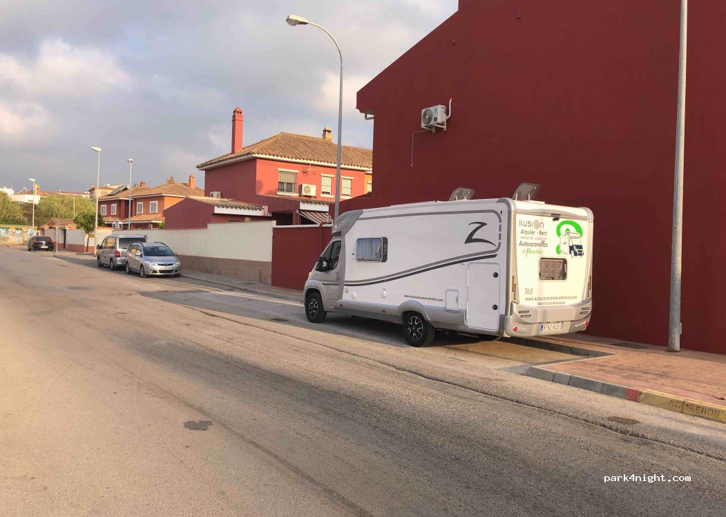 (11205) Algeciras - 16 Calle Cabo Espartel — foto