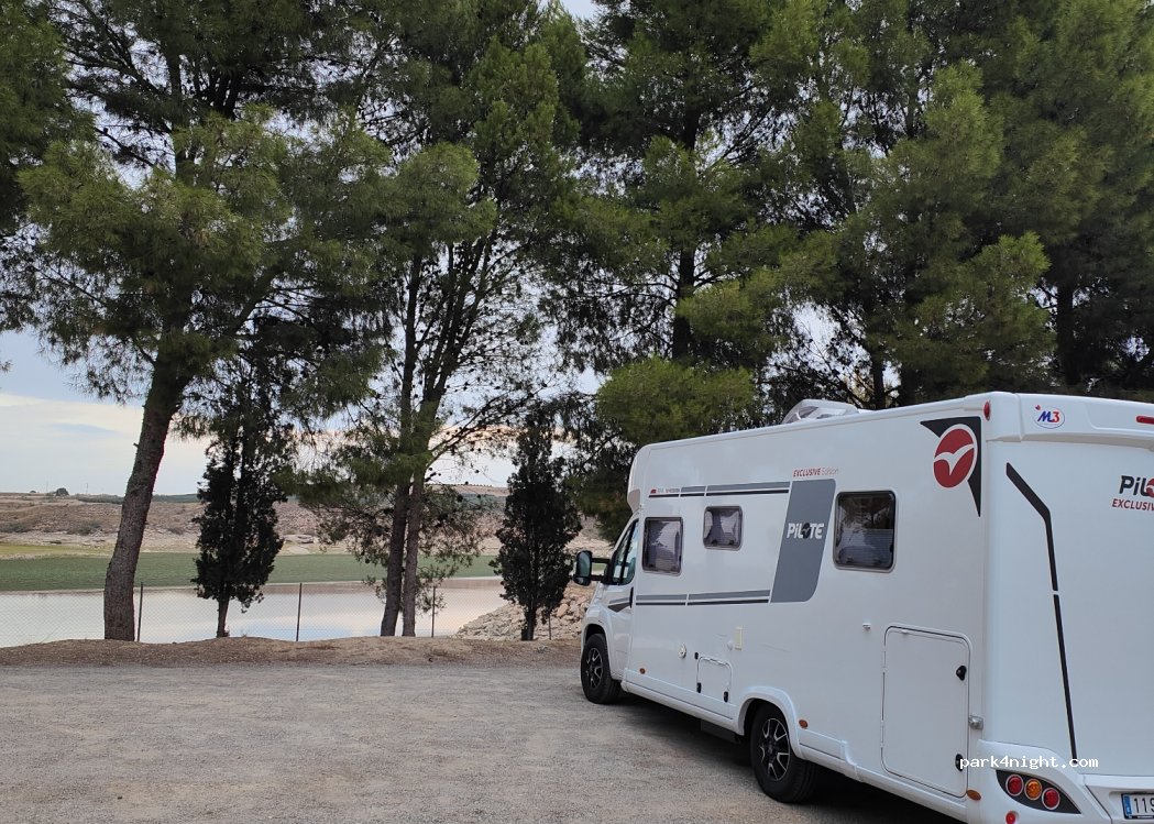 (50700) Caspe - 2 Ronda San Pedro — foto 3