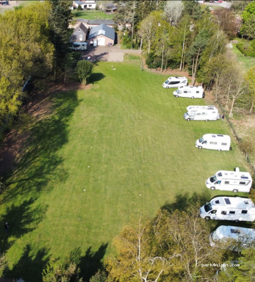 Camperplaats De Voortse Akker — foto 2