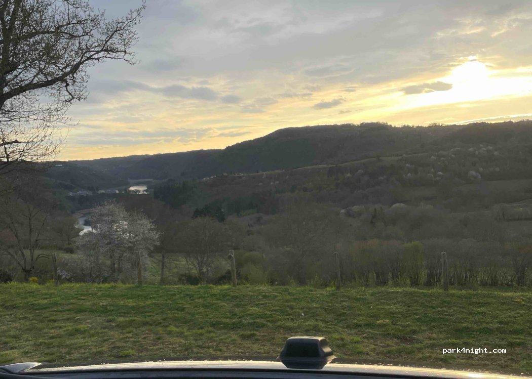 Aire camping-car de la Bouesse — foto 4