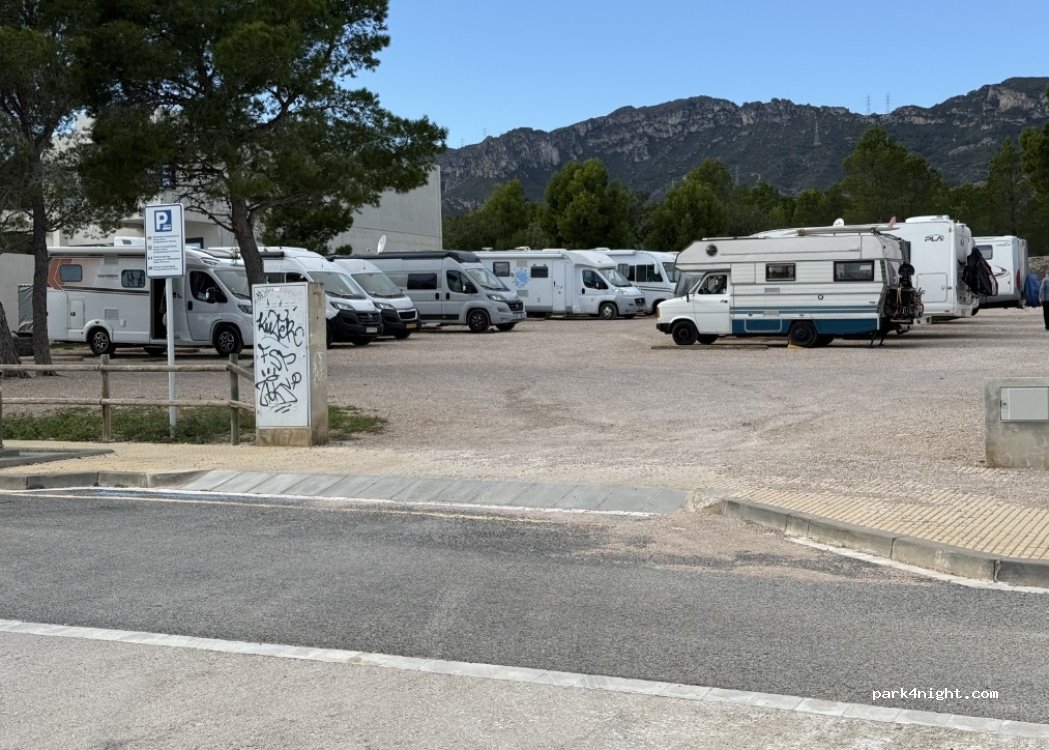 Àrea d'autocaravanes de l'Hospitalet de l'Infant — foto 5
