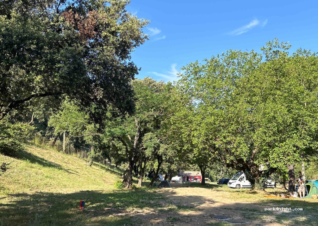 Camping La Pinède des Mées — foto 2