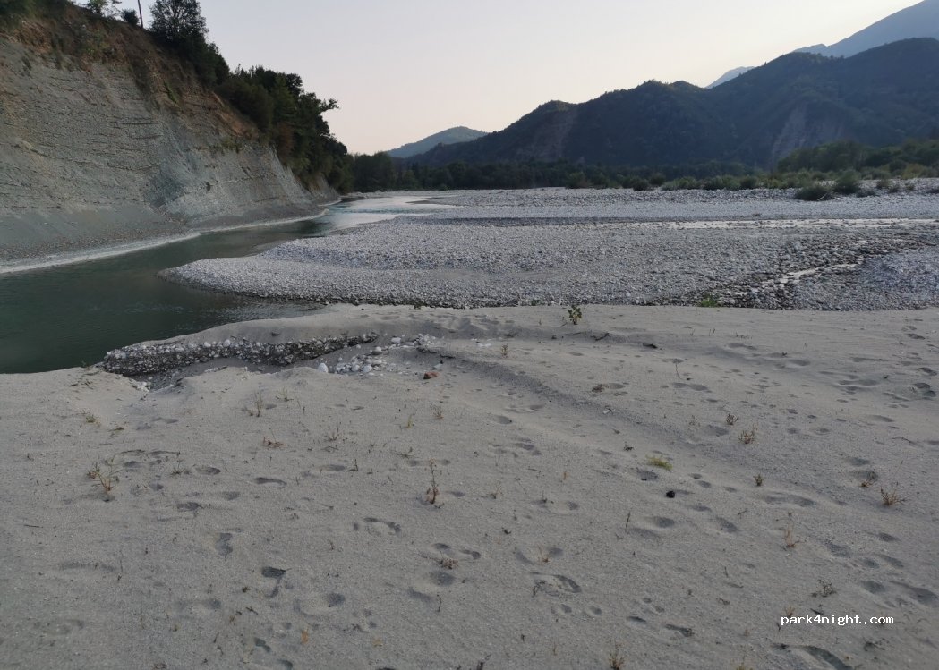 (471 00) Kentrika Tzoumerka - Unnamed Road — foto 2