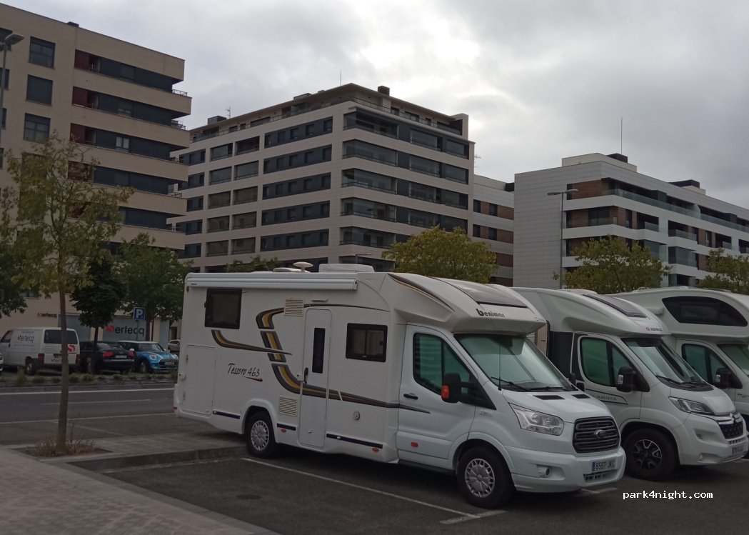 (31006) Pamplona - C. Valle de Egues — foto 3