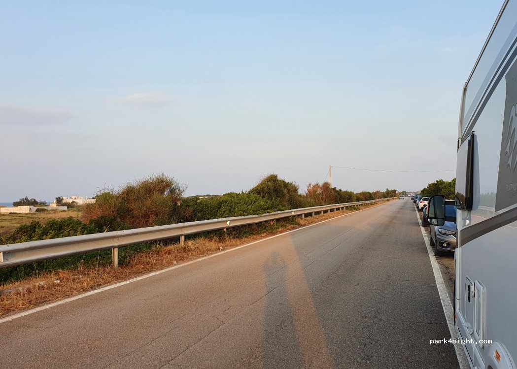 (72017) Apulia - Strada Statale 379 di Egnazia e delle Terme di Torre Canne — foto