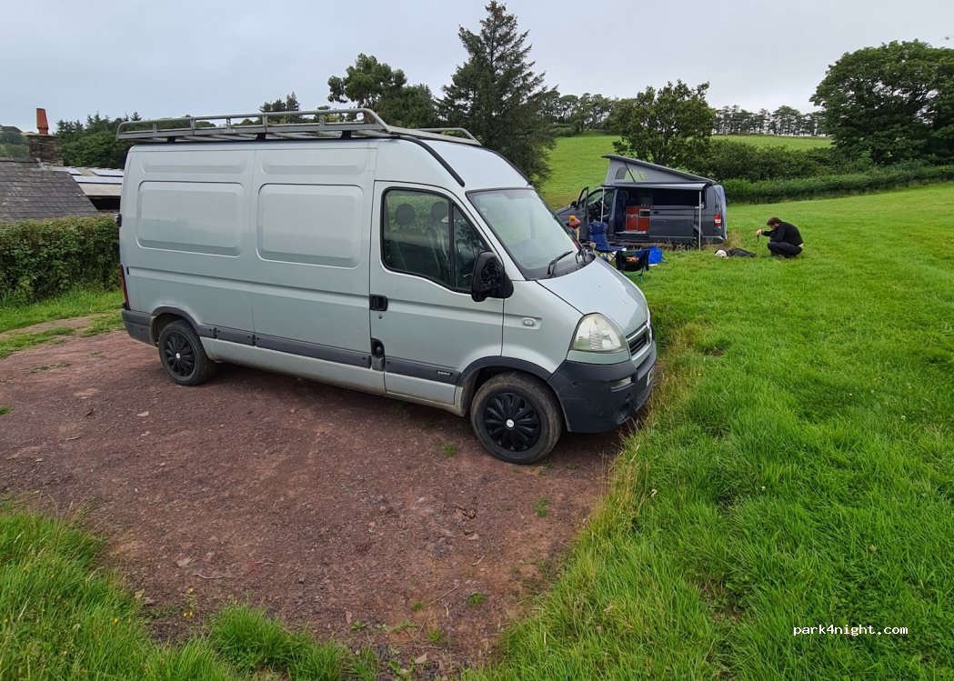 Llwynstyffilin campsite — foto