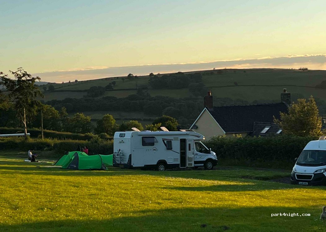 Llwynstyffilin campsite — foto 3