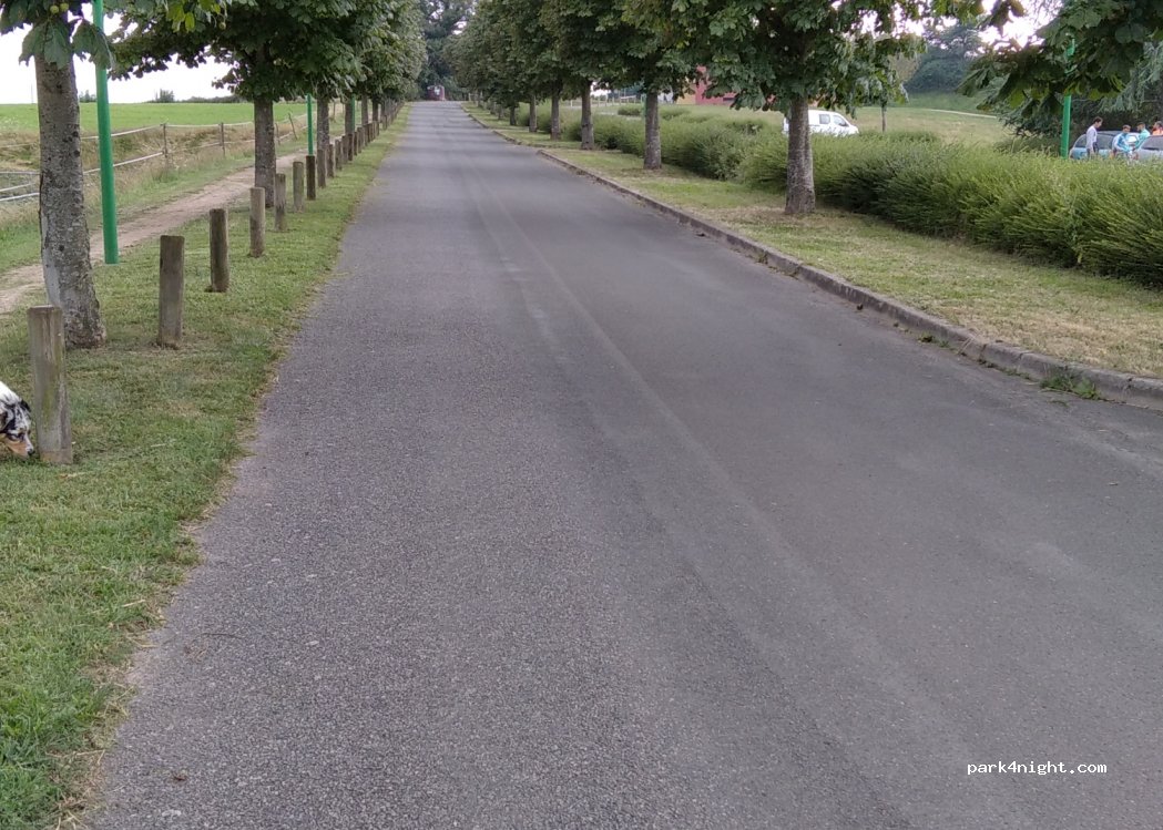 (71670) Le Breuil - Chemin de Montvaltin — foto 4