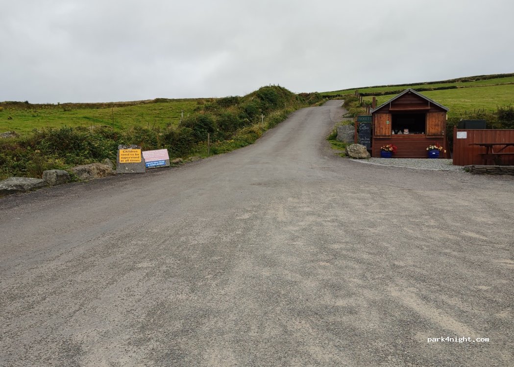() Valentia Island - Unnamed Road — foto