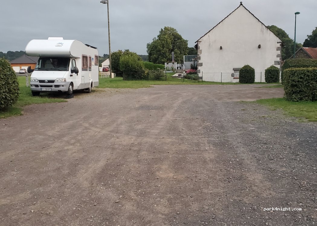 (63210) Ceyssat - 1 Rue des Lavoirs — foto 2
