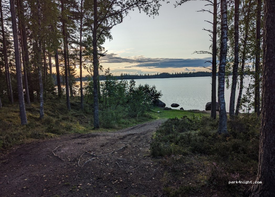 (681 91) Kristinehamn - Unnamed Road — foto 3