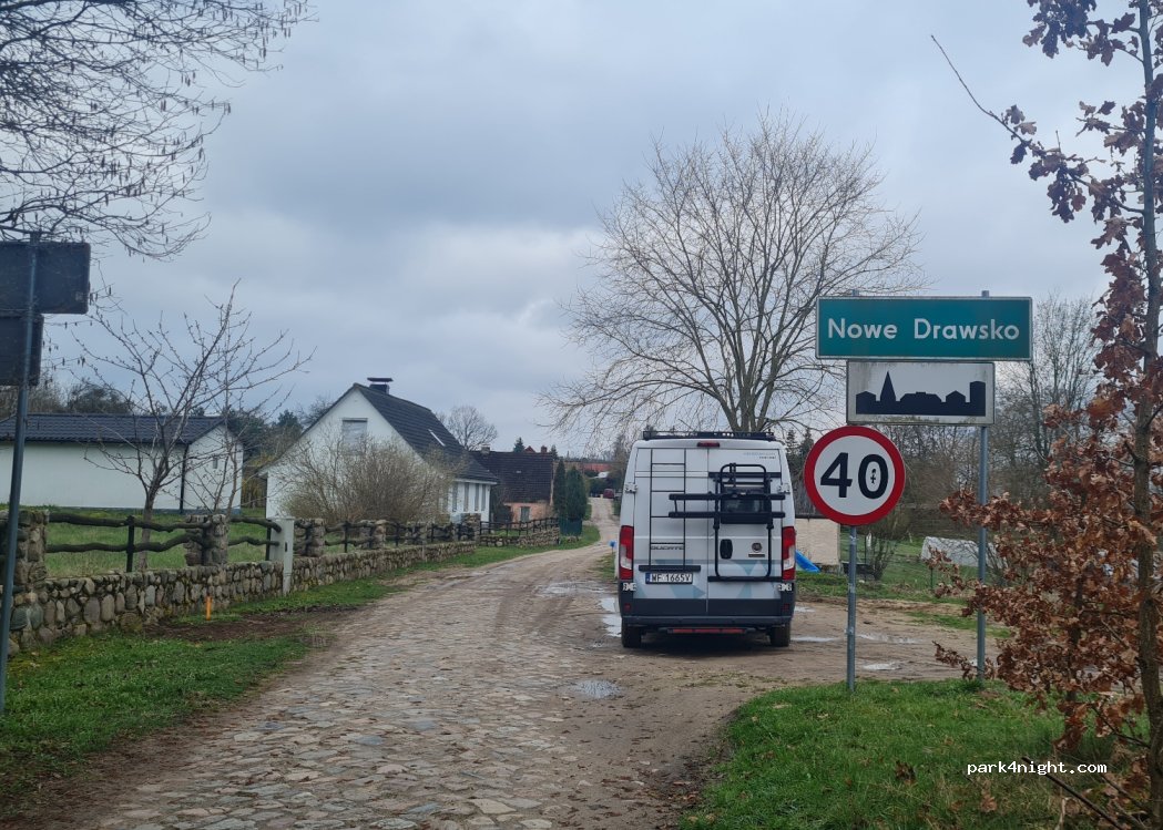 (78-552) Nowe Drawsko - Unnamed road — foto 3