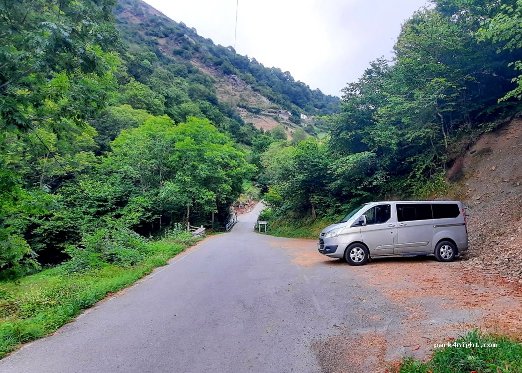 (33681) Asturias - 50 Caserio Rio Aller — foto